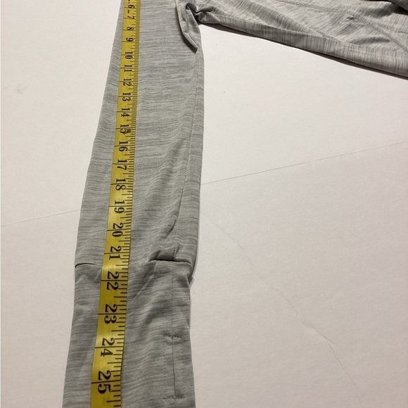 Series 8 Top Fitness Gray Cow Neck Size Small - Picture 7 of 7